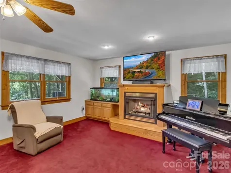 150 Sorghum Drive Waynesville NC 28785