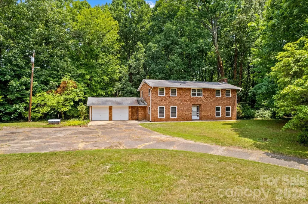 155 Duck Creek Road Troutman NC 28166