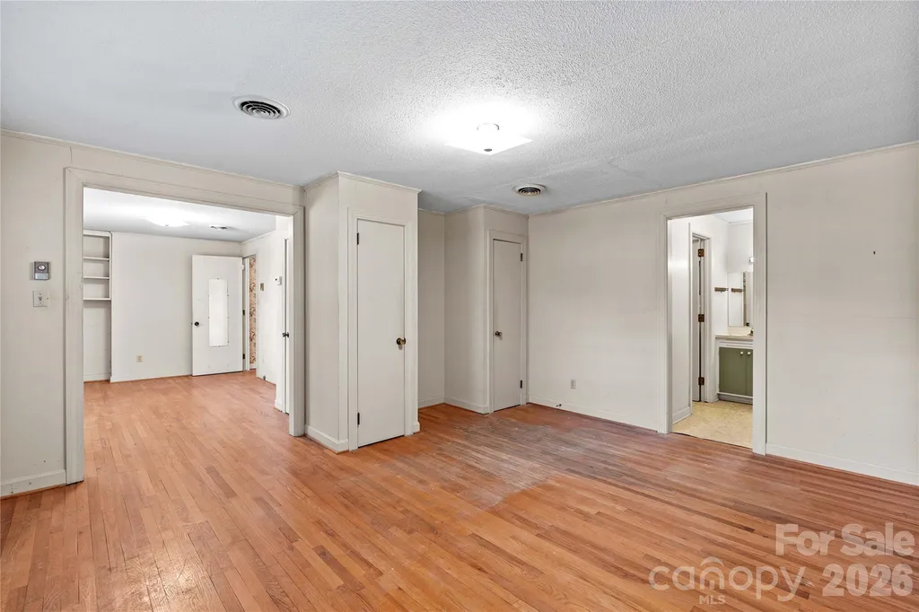 155 Duck Creek Road Troutman NC 28166