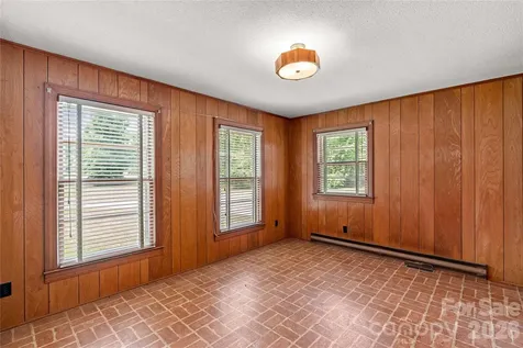 155 Duck Creek Road Troutman NC 28166