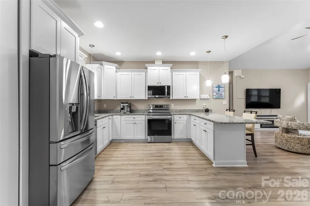 1640 Farmington Hills Drive Conover NC 28613