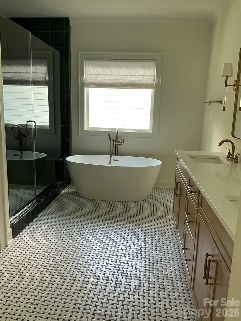 4016 Avalon Avenue Charlotte NC 28208