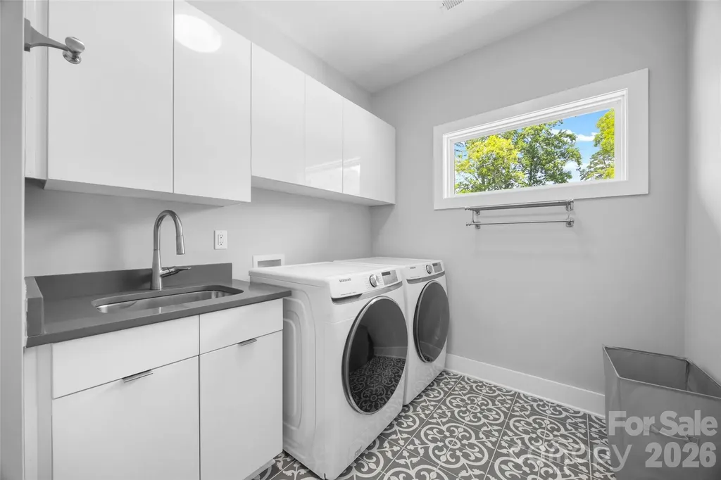 1216 Goodwin Avenue Charlotte NC 28205