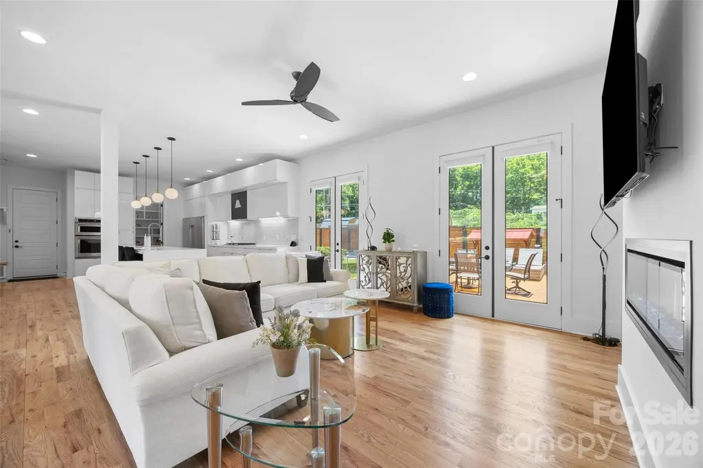 1216 Goodwin Avenue Charlotte NC 28205