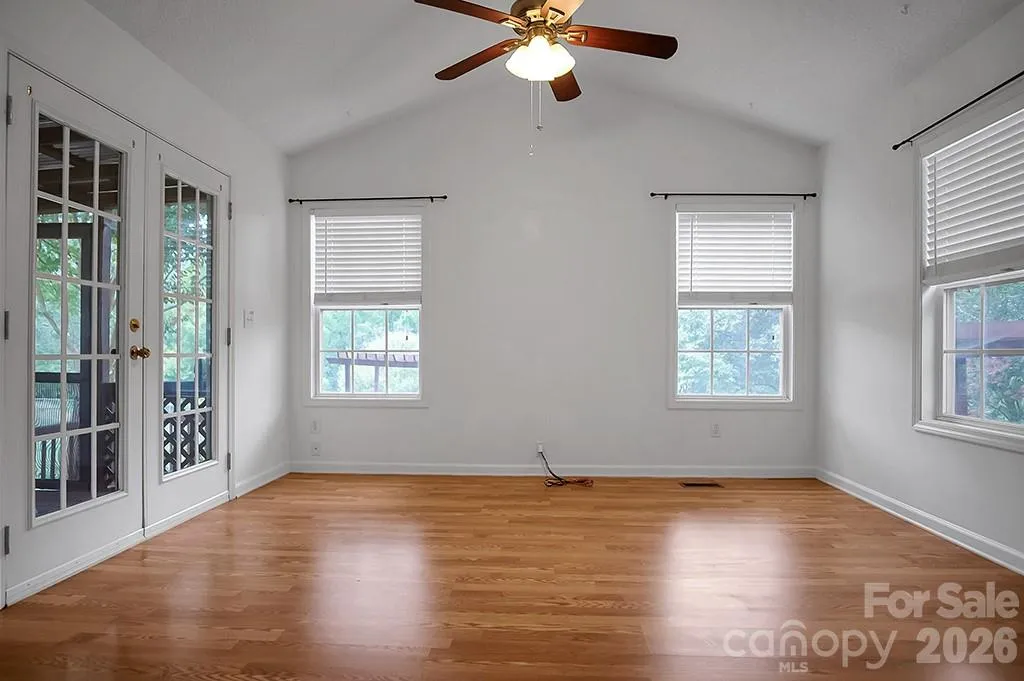 5573 Lennox Drive Kings Mountain NC 28086