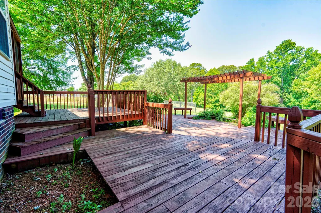 5573 Lennox Drive Kings Mountain NC 28086