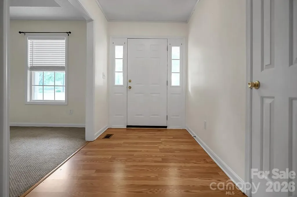 5573 Lennox Drive Kings Mountain NC 28086