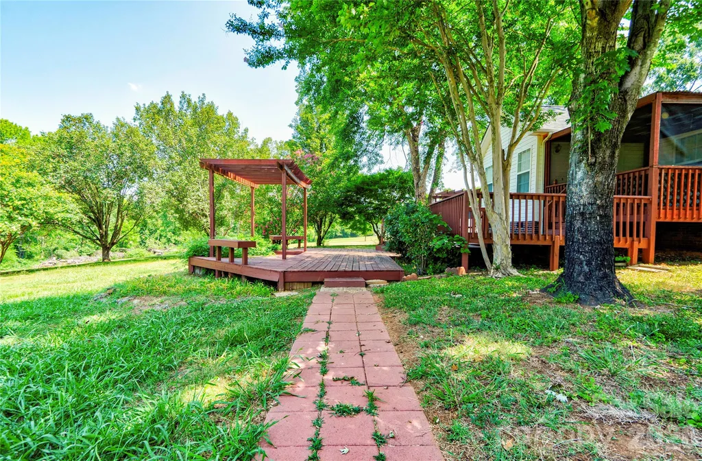 5573 Lennox Drive Kings Mountain NC 28086