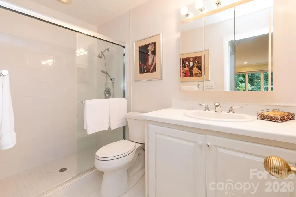 301 Crowfields Lane Asheville NC 28803