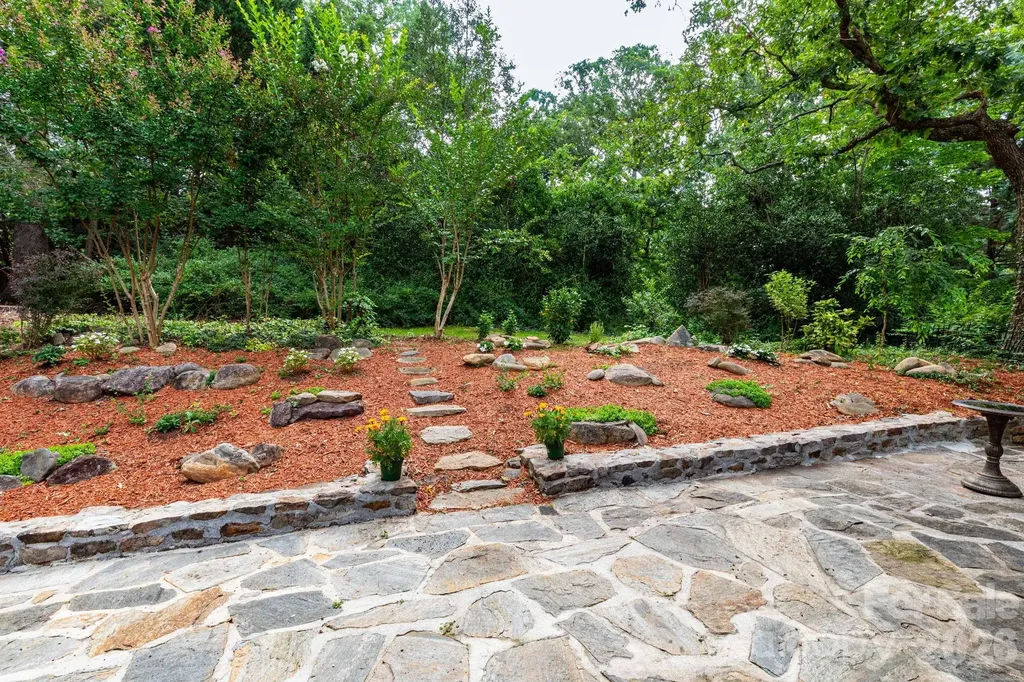 301 Crowfields Lane Asheville NC 28803