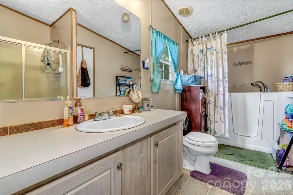 147 High Valley Estates Drive Alexander NC 28701