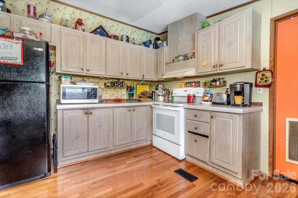 147 High Valley Estates Drive Alexander NC 28701