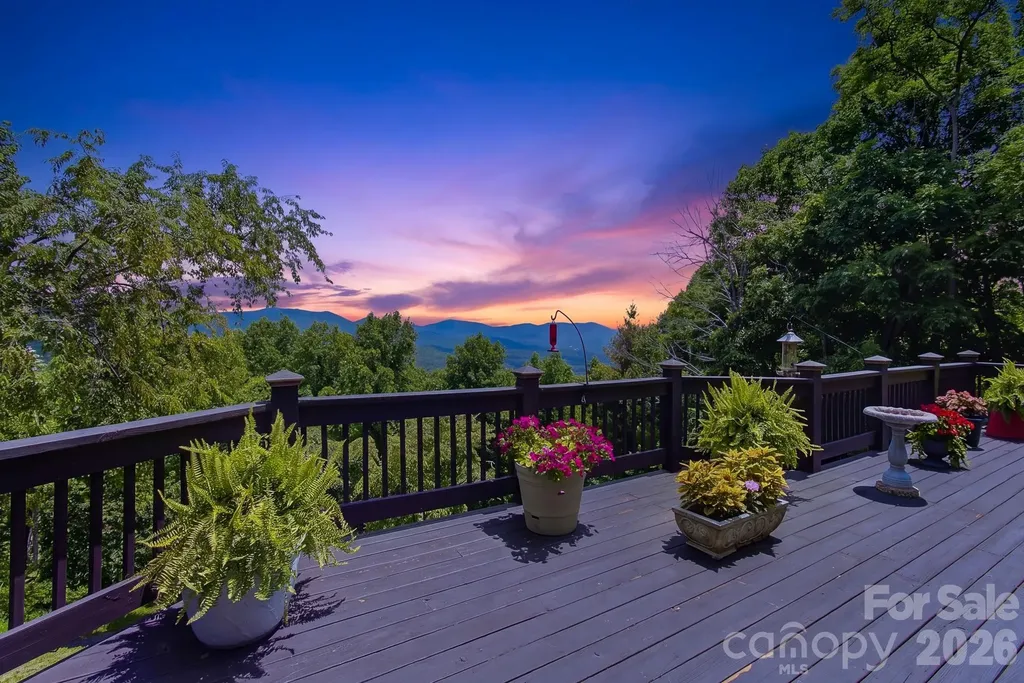 112 Windy Gap Road Asheville NC 28804