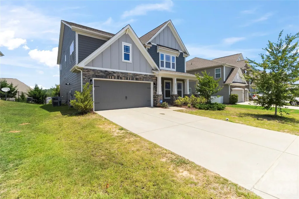 2011 Saddlebred Drive Iron Station NC 28080