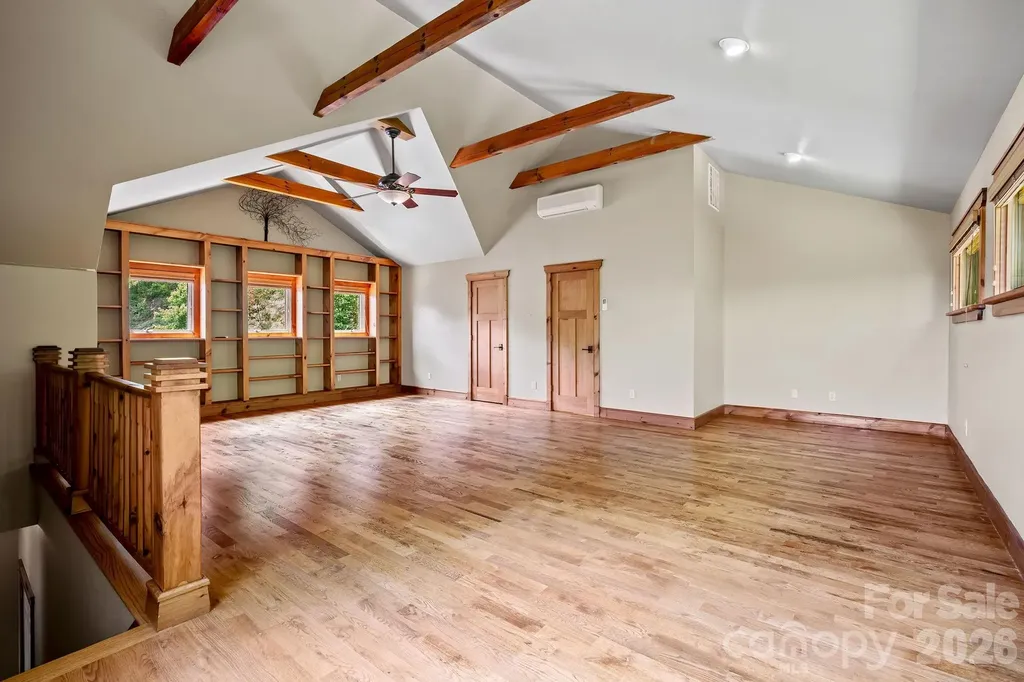 241 Glen Eagle Drive Waynesville NC 28786