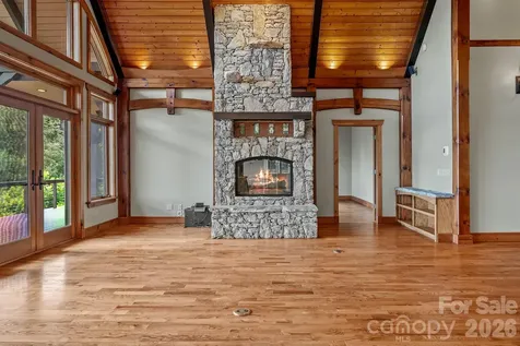 241 Glen Eagle Drive Waynesville NC 28786