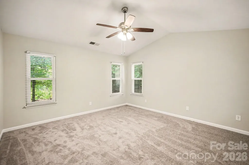 2732 Black Walnut Lane Charlotte NC 28262
