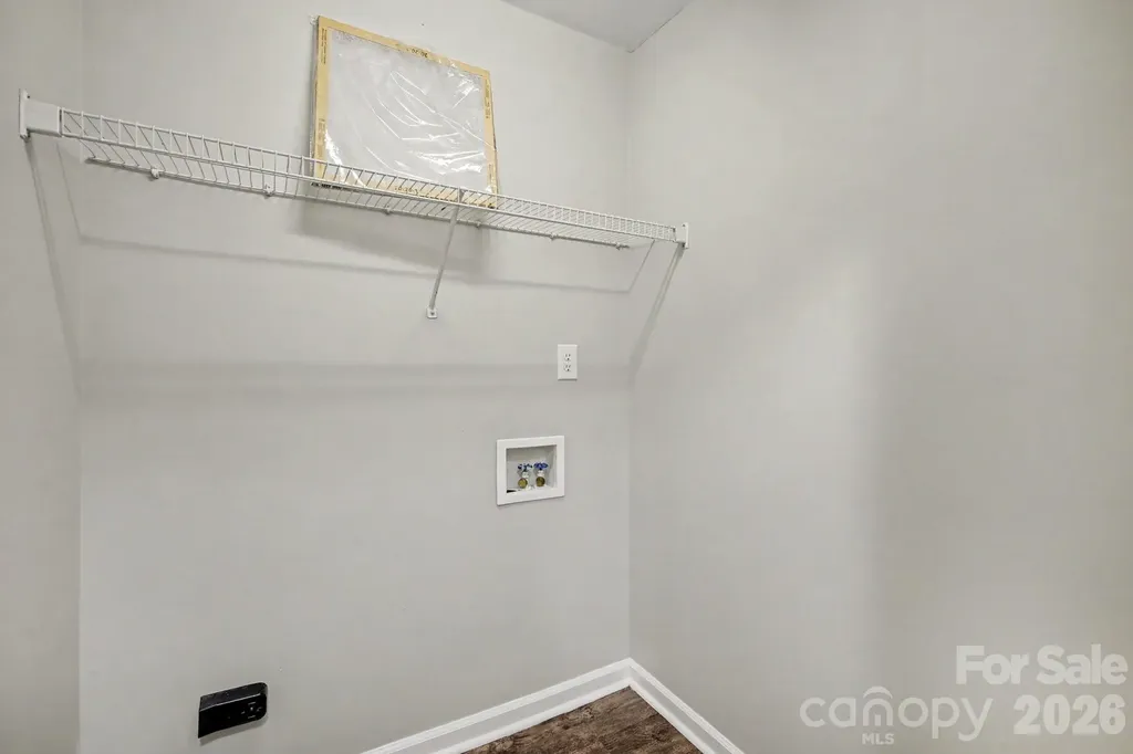 2732 Black Walnut Lane Charlotte NC 28262