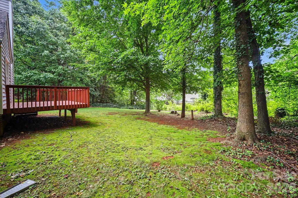 2732 Black Walnut Lane Charlotte NC 28262