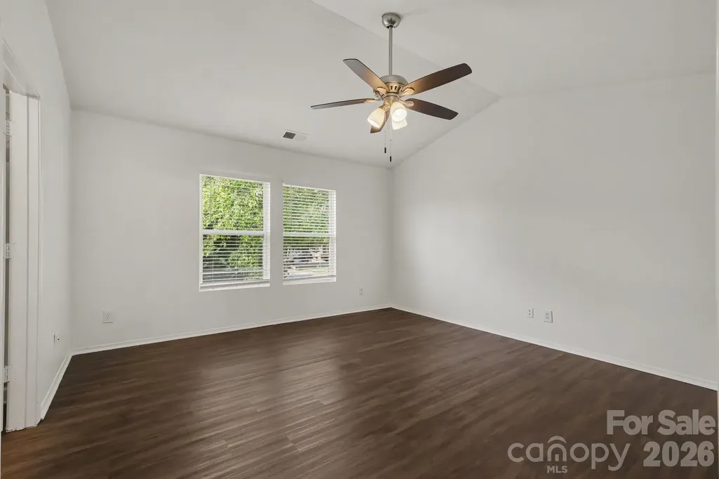 4636 Meadowfield Road Charlotte NC 28215