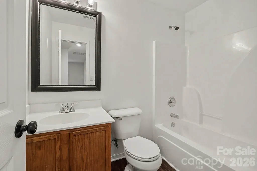 4636 Meadowfield Road Charlotte NC 28215