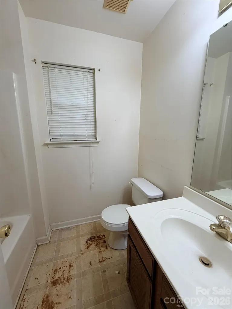 3834 Brookchase Lane Charlotte NC 28205