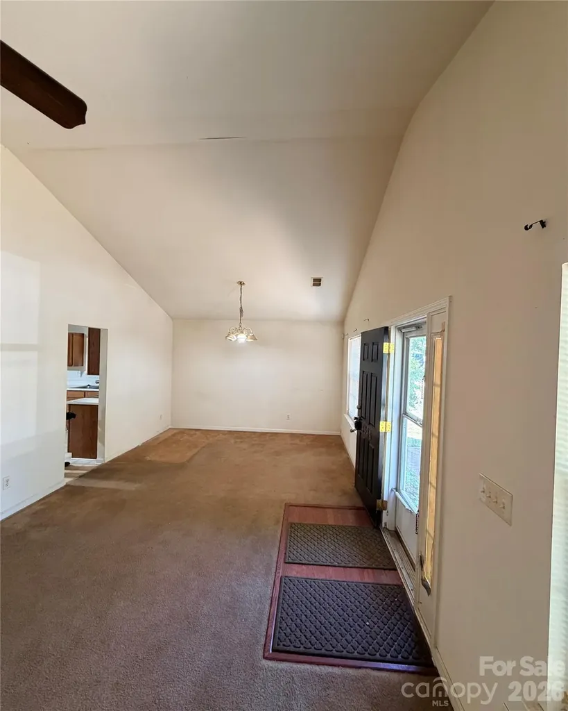 3834 Brookchase Lane Charlotte NC 28205