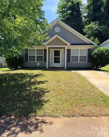 3834 Brookchase Lane Charlotte NC 28205