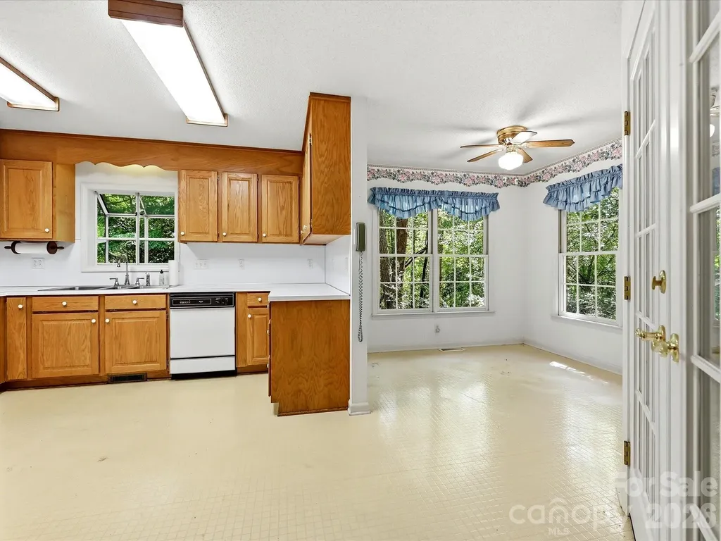 5950 King Wilkinson Road Denver NC 28037