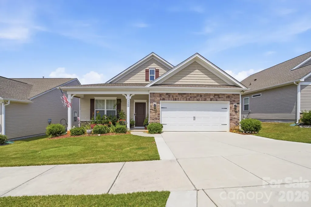 7383 Latham Way Denver NC 28037