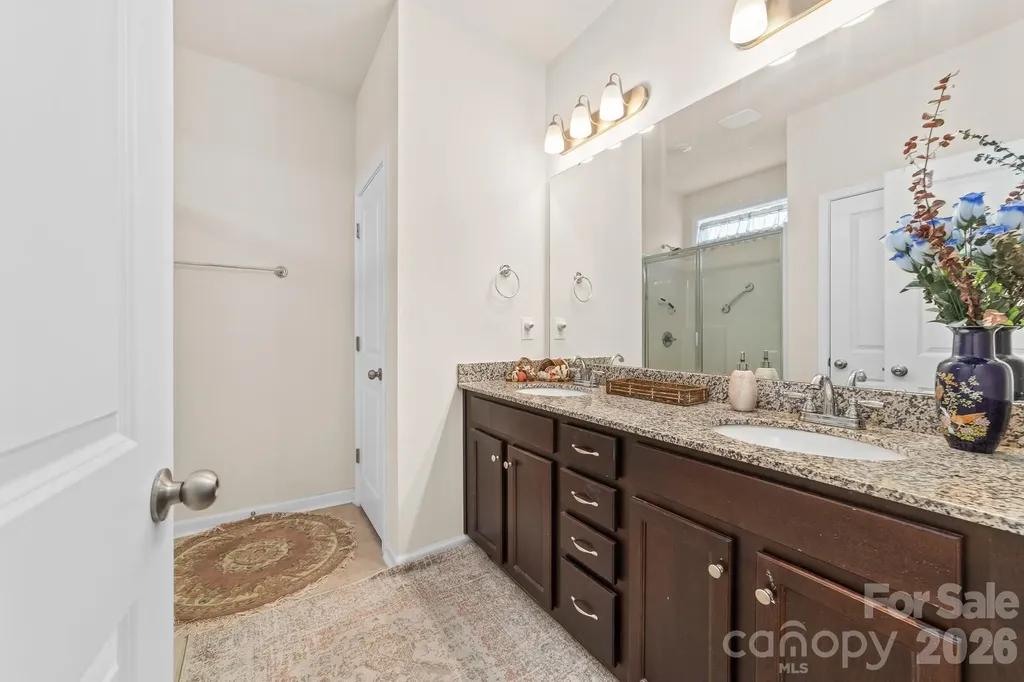 7383 Latham Way Denver NC 28037
