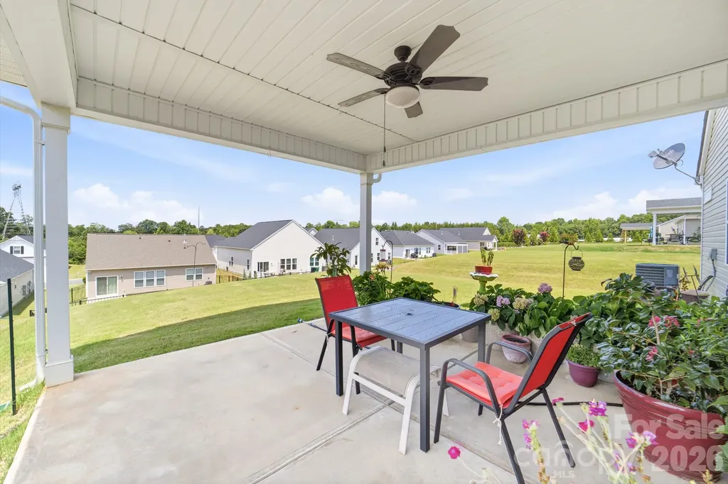 7383 Latham Way Denver NC 28037