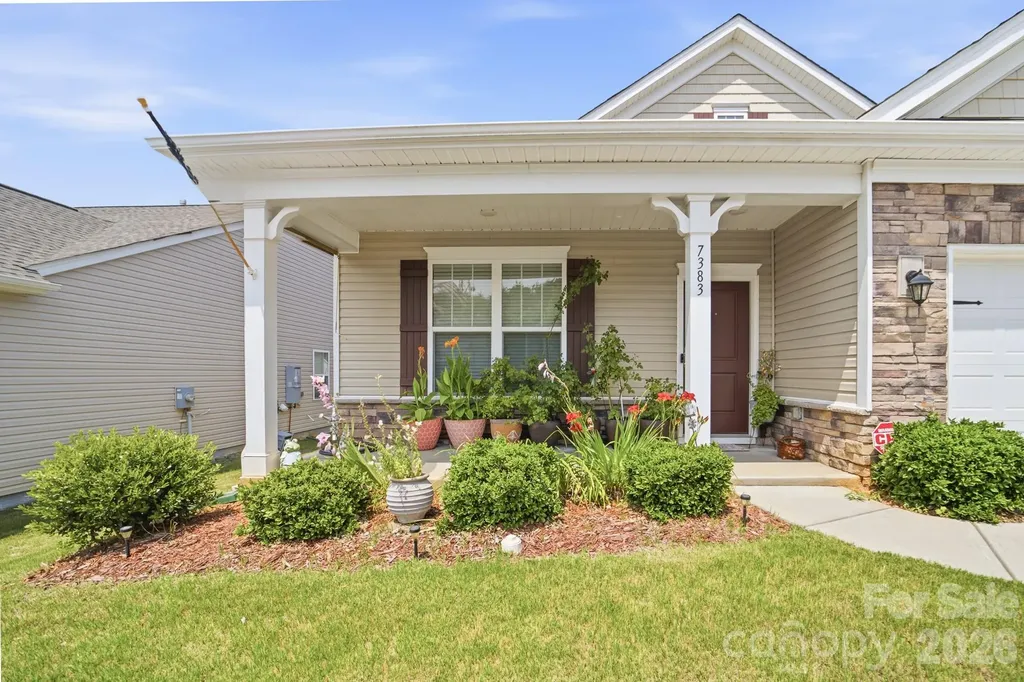 7383 Latham Way Denver NC 28037
