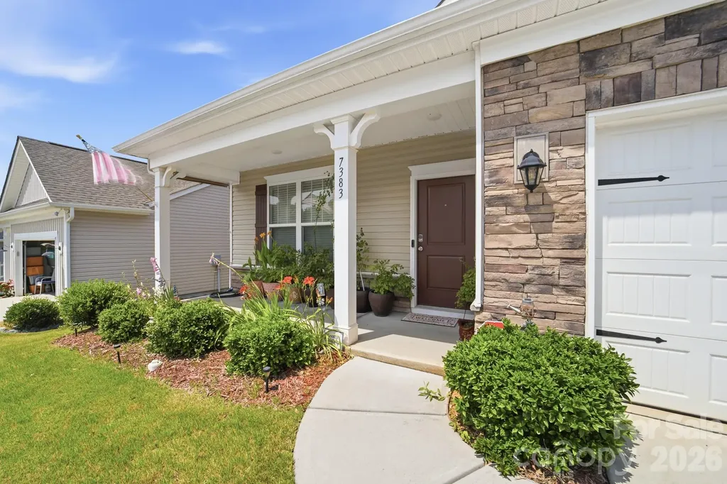 7383 Latham Way Denver NC 28037