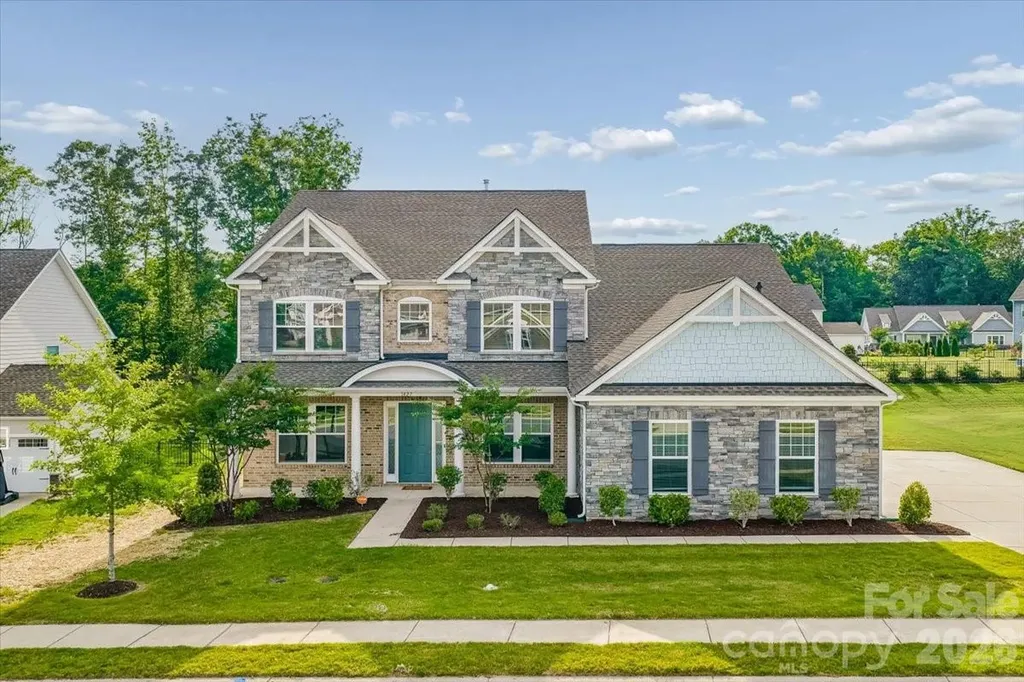1427 Brooksland Place Waxhaw NC 28173