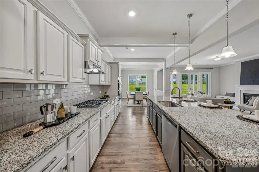 1427 Brooksland Place Waxhaw NC 28173