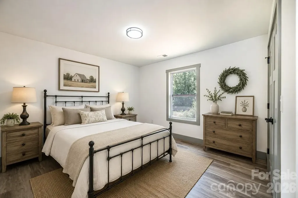 2047 Bailey Drive Hickory NC 28601