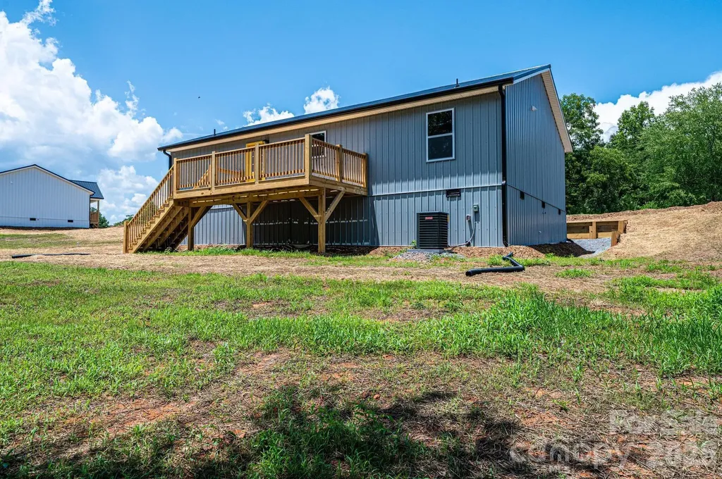 2047 Bailey Drive Hickory NC 28601
