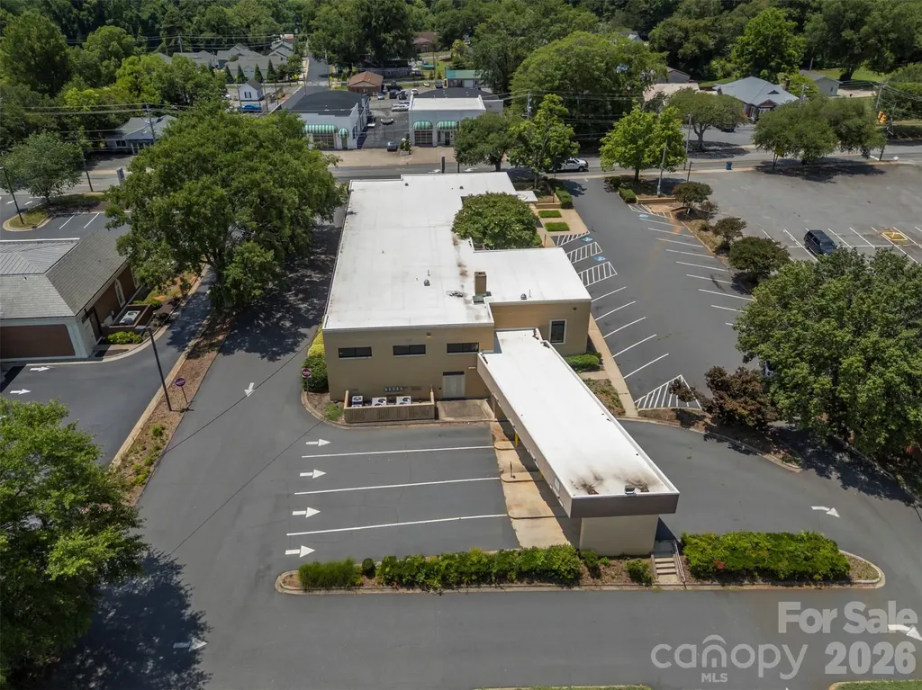 330 W Main Street Forest City NC 28043