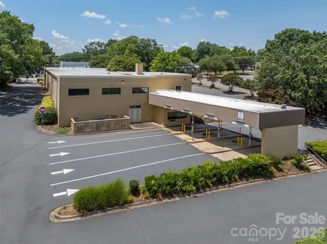 330 W Main Street Forest City NC 28043