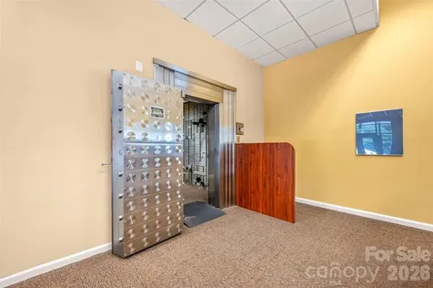 330 W Main Street Forest City NC 28043