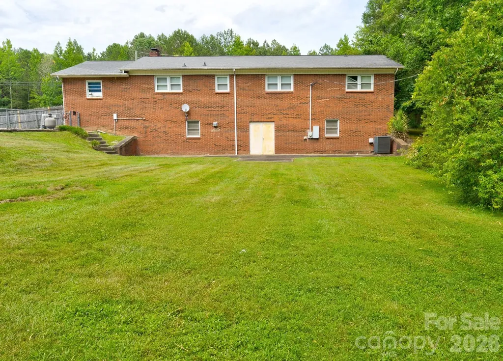 3691 Tryon Courthouse Road Cherryville NC 28021