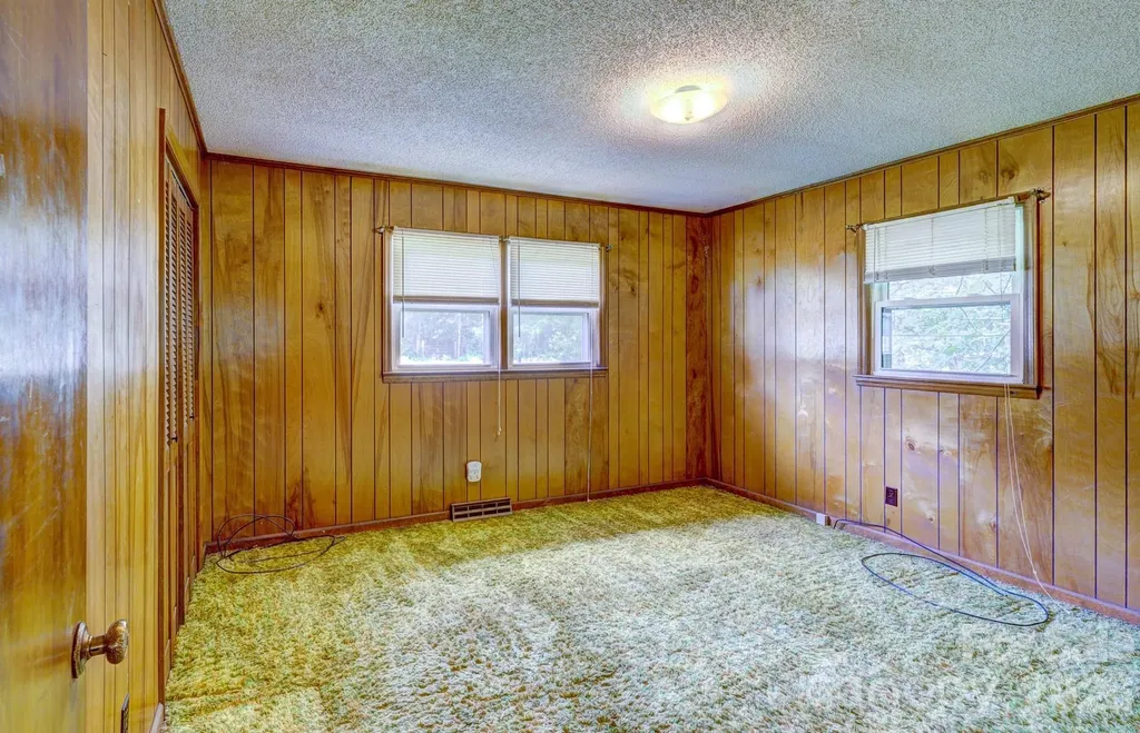 3691 Tryon Courthouse Road Cherryville NC 28021