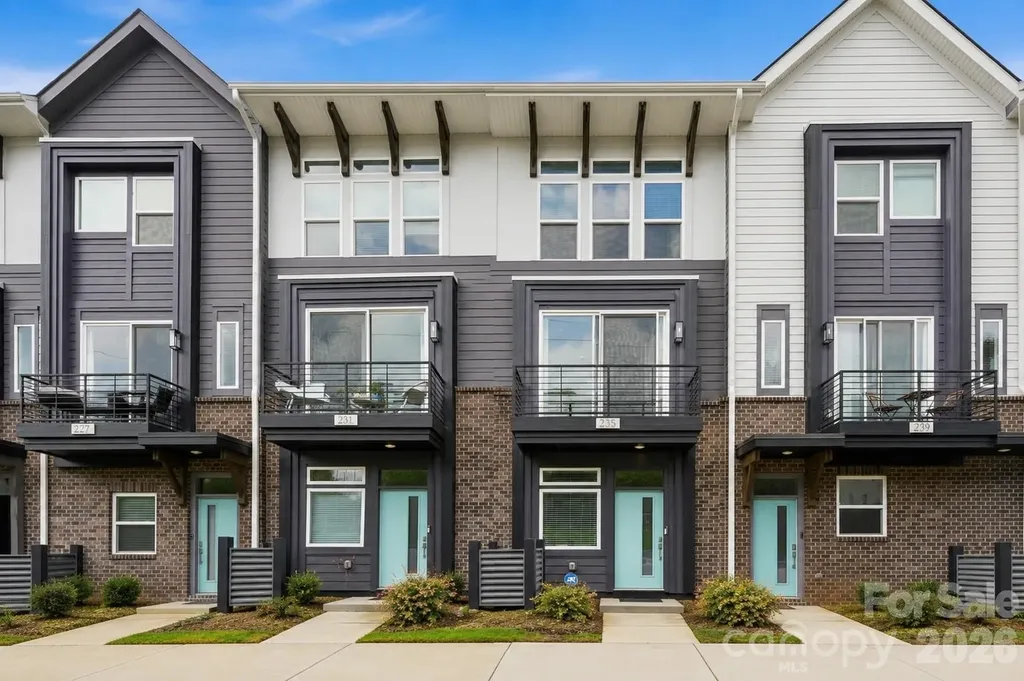 235 S Bruns Avenue Charlotte NC 28208