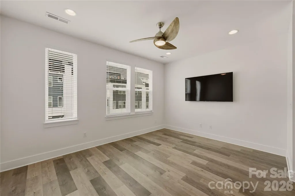 235 S Bruns Avenue Charlotte NC 28208