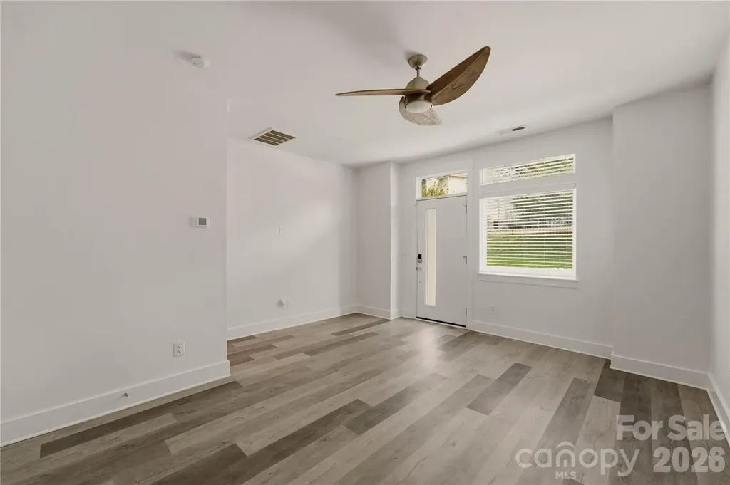 235 S Bruns Avenue Charlotte NC 28208
