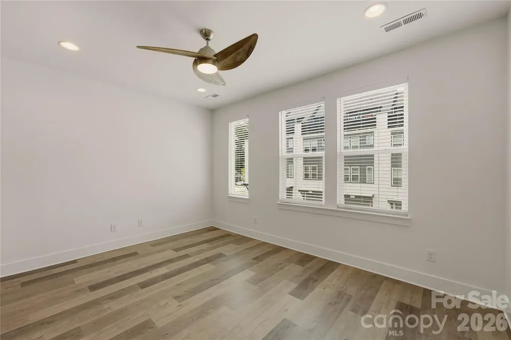 235 S Bruns Avenue Charlotte NC 28208