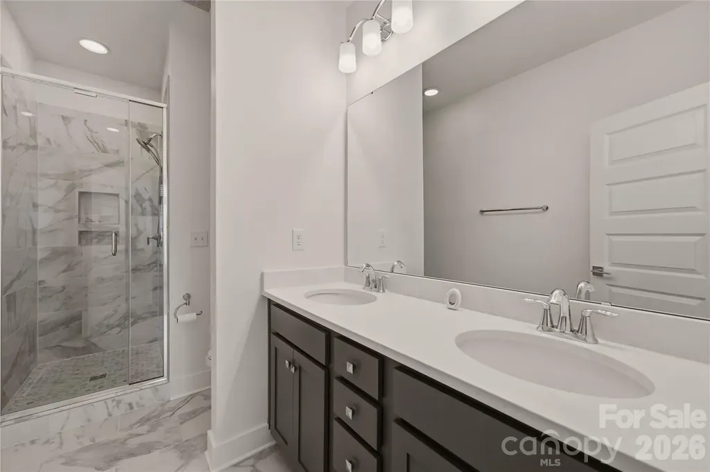 235 S Bruns Avenue Charlotte NC 28208