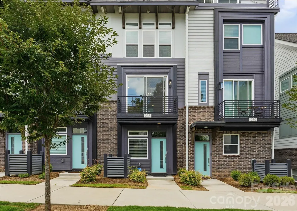 235 S Bruns Avenue Charlotte NC 28208