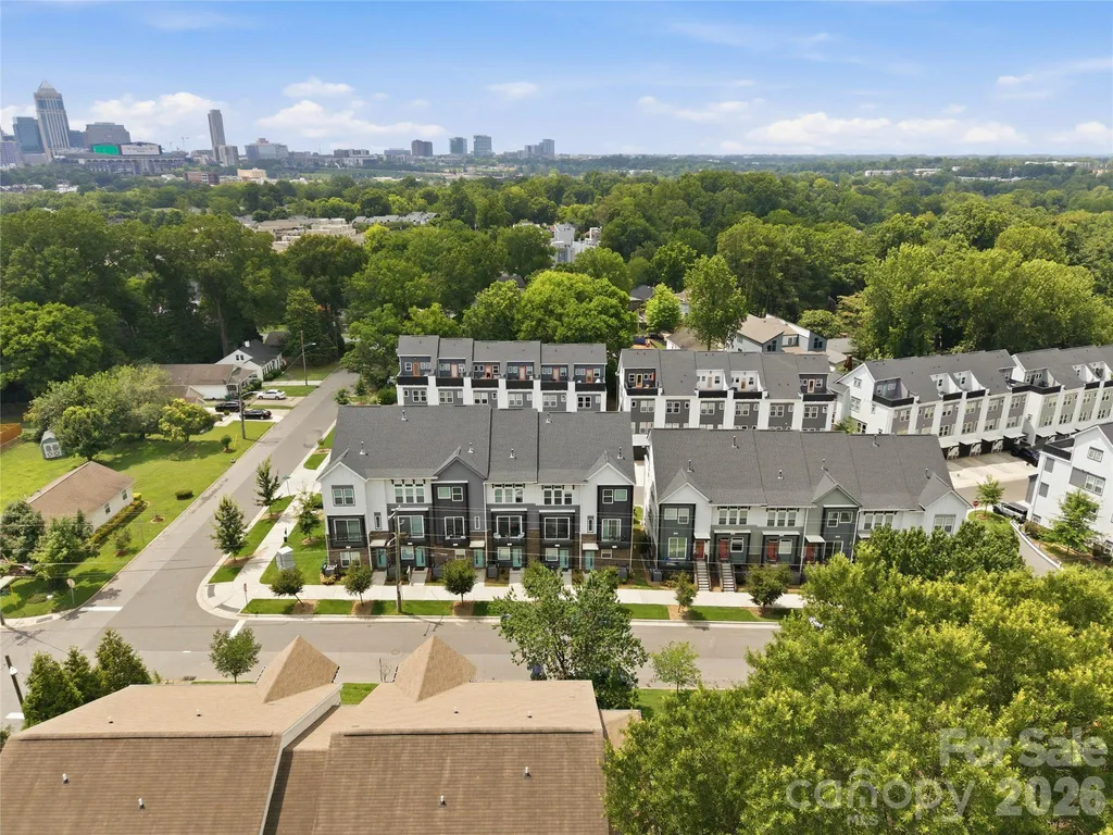 235 S Bruns Avenue Charlotte NC 28208